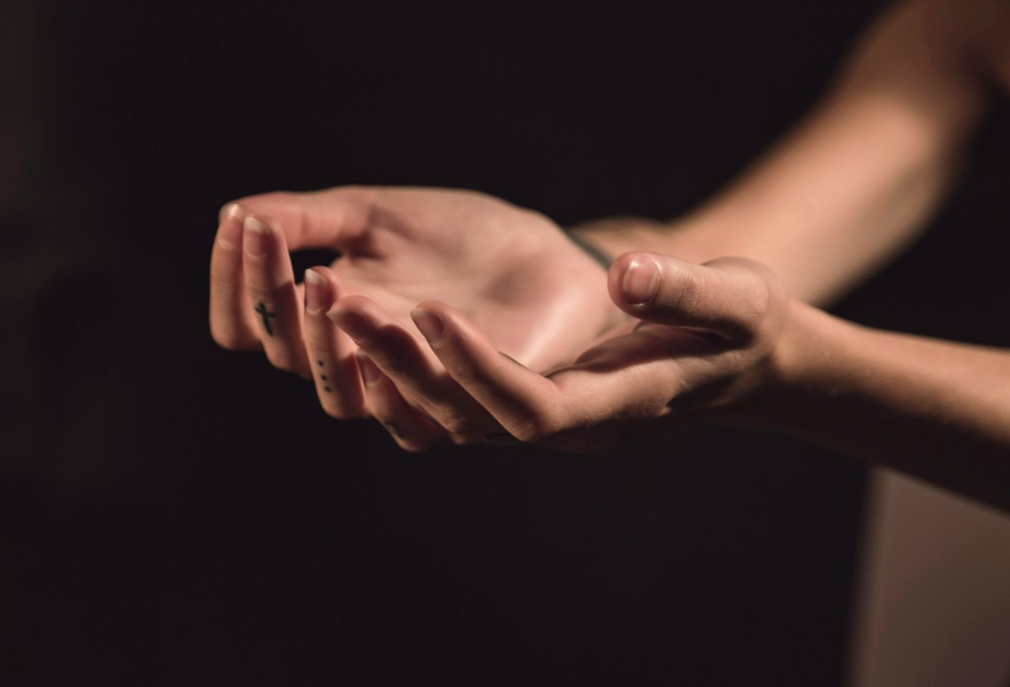Ways to Deepen Your Faith Through Reflection